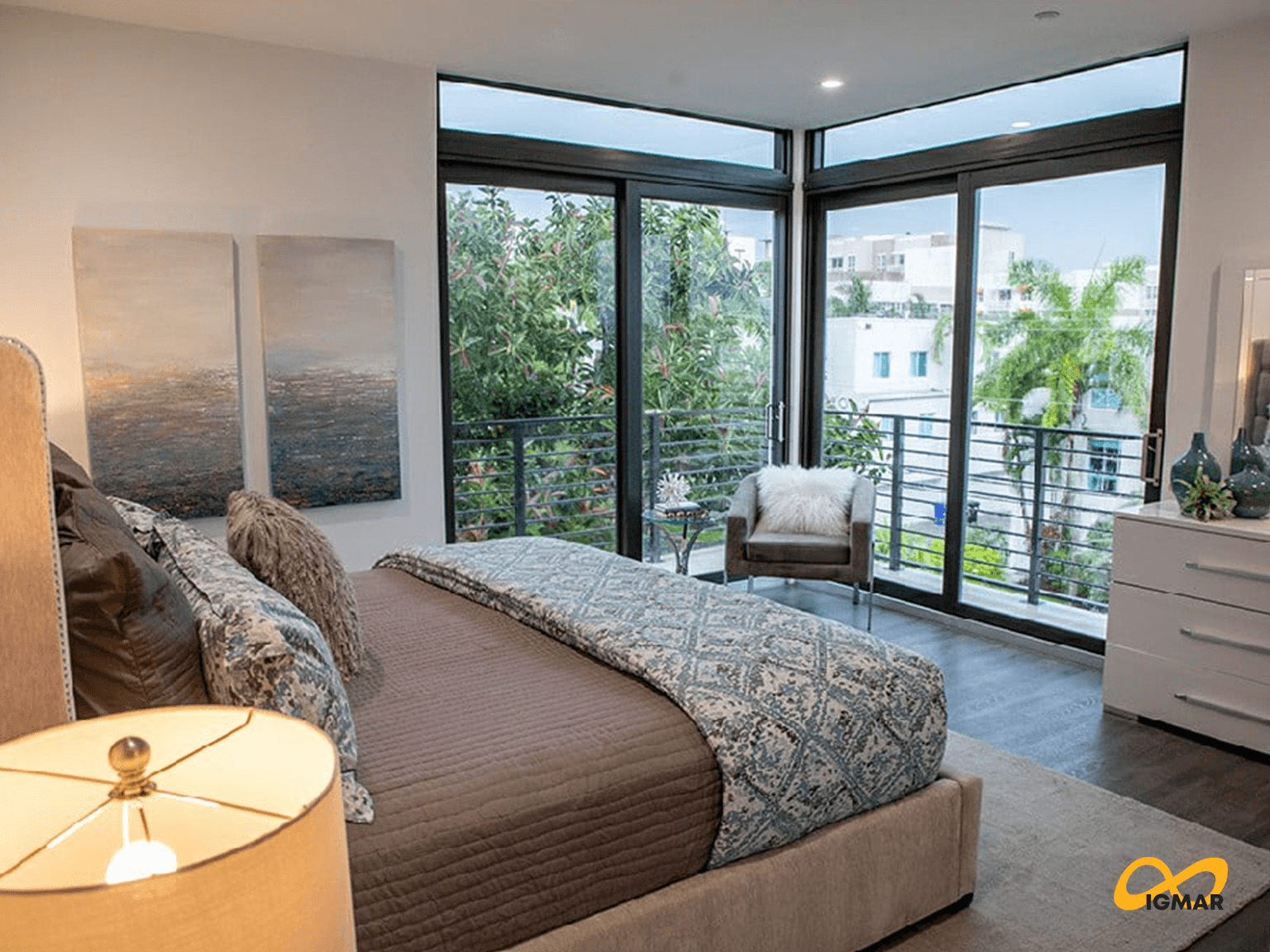 SEVEN SEAS CONDOMINIUM - 06